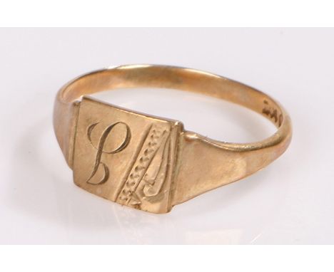 9 carat gold signet ring