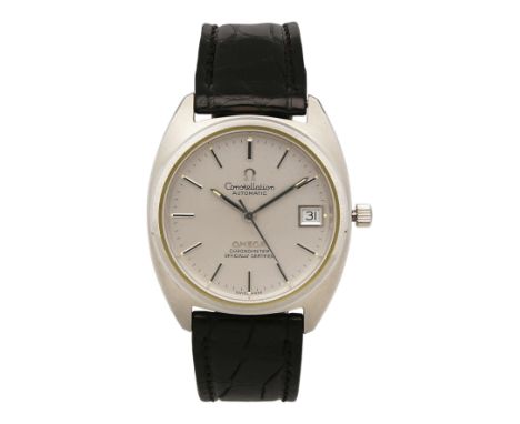   OMEGA Herrenarmbanduhr Modell Constellation in Stahl mattiert. Uhrwerk Automatik, Chronometer mit  OMEGA Herrenarmbanduhr  