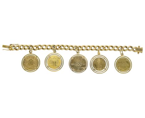   Schmuck-Set Interessantes Set gebildet aus Bettelarmband und Kette in Gelbgold 18K. Das Bettelarmband bestehend aus einer F