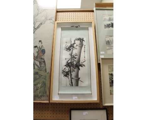 Framed Chinese hanging scroll - ink drawing of bamboo