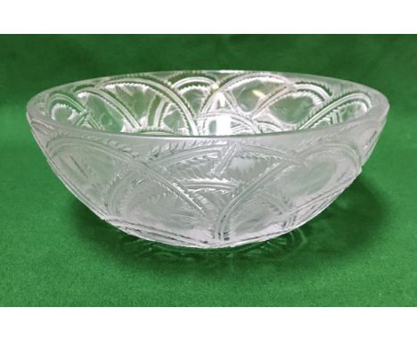 A Lalique "Pinsons" frosted and clear glass bowl decorated with finches within panels of stylised leaves, engraved "Lalique F