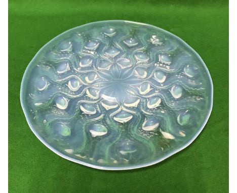 RENE LALIQUE (1860-1945) - a "Bulbes No. II" pattern 1935 opalescent glass dish, the underside with relief with stylised flor