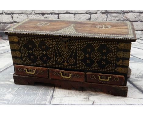 ZANZIBAR TEAK TRUNK, applied brass stud work, apron drawers, interior with candle boxThe height is 49cm’sThe depth is 42cm’sT
