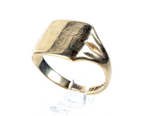 A vintage 9ct gold oblong signet ring. The square head indistinctly engraved with initials 'GR(?)', on a tapering shank with 