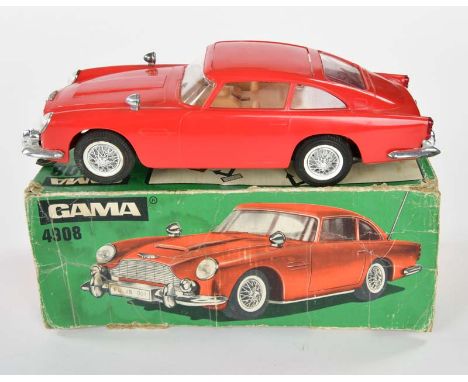 Gama, Aston Martin DB 5, W.-Germany, 25,5 cm, Kst, Okt Z 2 , Wendeauto mit Stoplicht, Z 1-