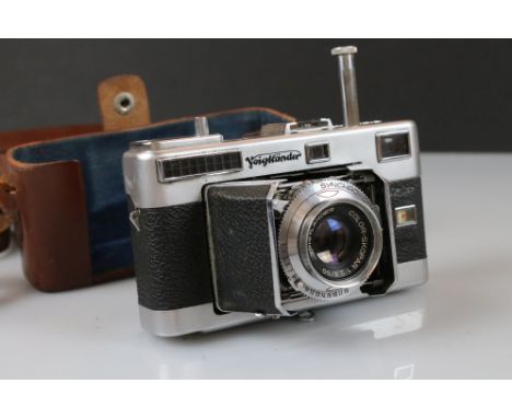 Voightlander Vitessa - T Vintage Camera in brown leather case (Compur) 
