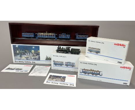 Der König-Ludwig-Zug von Märklin. Spur H0. 4 Teile.Modellnummer Nr. 2880. Bestehend aus: 1x Lokomotive B VI "Tristan" mit Prä