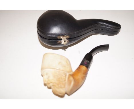 Cased meerschaum pipe