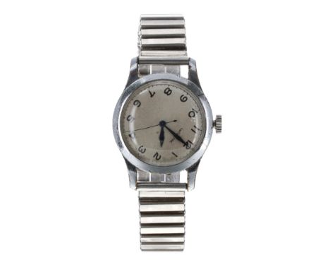 Jaeger-LeCoultre British Royal Air Force issue stainless steel gentleman's bracelet watch, circular silvered dial with Arabic