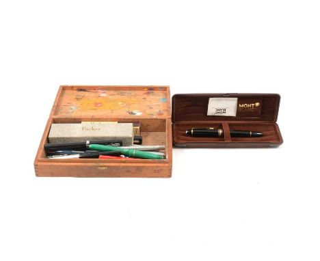 Quanityt of vintage pens, pencils, and other implements, including Parker, Sheaffer, Mont Blanc Meisterstuck 146.