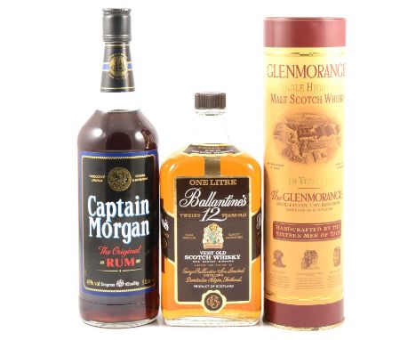 Glenmorangie, 10yo single malt whisky, Coy distillery presentation tin, 40%, 70cl.Ballantines, 12 year old, blended Scotch wh