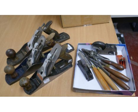 Collection of woodworking tools 