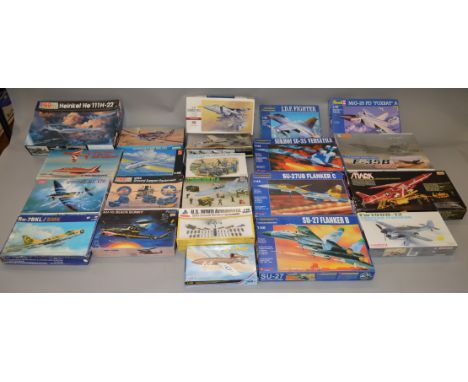 22 x 1:48 scale model aircraft kits, various manufacturers. Viewing recommended