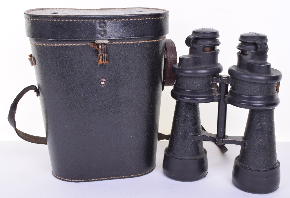 WW2 German Kriegsmarine 7x50 Binoculars, metal lens plate stamped “7X50