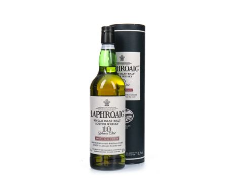 LAPHROAIG CASK STRENGTH 10 YEARS OLD Single Malt Scotch Whisky 70cl, 55.7% volume, in tube.