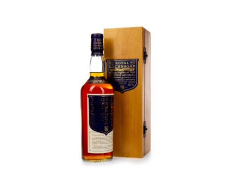 ROYAL LOCHNAGAR SELECTED RESERVE Single Malt Scotch Whisky Bottle no. 185. 75cl, 43% volume, in wooden box.