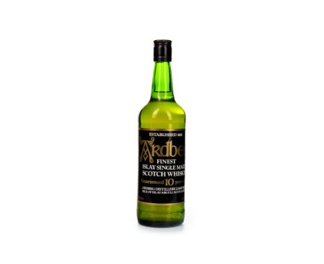 ARDBEG GUARANTEED 10 YEARS OLD Single Malt Scotch Whisky 70cl, 40% volume.