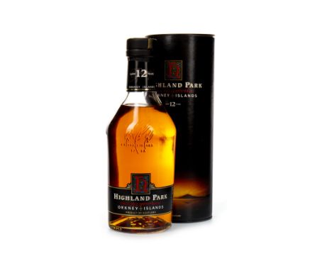 HIGHLAND PARK 12 YEARS OLD DUMPY BOTTLE Single Malt Scotch Whisky 70cl, 40% volume, in tube.