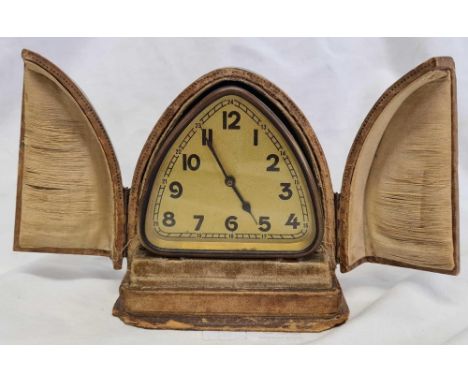 TRAVEL CLOCK IN A LEATHER CASE
