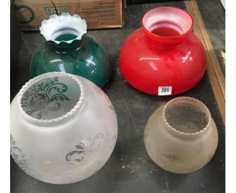 4 GLASS OIL LAMP SHADES IN GREEN &amp; RED &amp; 2 CLEAR ACID ETCHED GLOBES