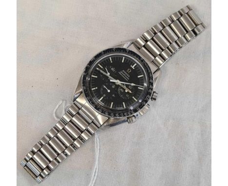 GENTS CHRONOMETER WRIST WATCH BEARING THE NAME OF OMEGA SEAMASTER PROFESSIONAL