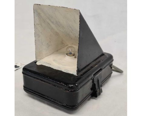 WW II CIVILIAN BICYCLE LAMP, POSSIBLY REPAINTED