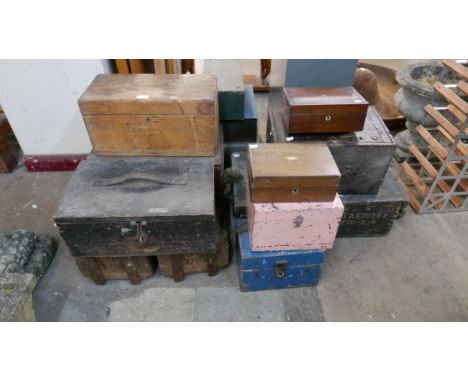 Ten assorted vintage wooden boxes 