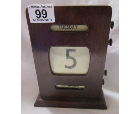 Vintage treen desk calendar