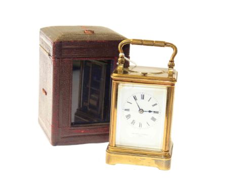 Brass cased repeater carriage clock, signed Bracher & Sydenham, Paris, cased with key