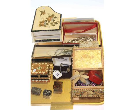 Collection of costume jewellery, silver snuff box, etc