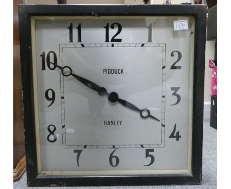 Large double sided Art Deco shop slave clock with Gents movements (50cm H x 18cm Depth x 50cm Width), together with illuminat