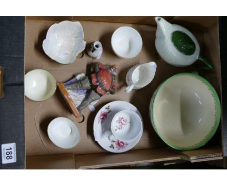 A mixed collection of items to include Carltonware Australian patterned tea pot, hand decorated floral fruit bowl, Royal Doul