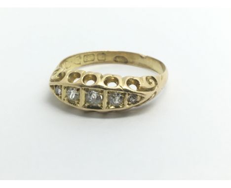 A vintage 18ct yellow gold and five stone diamond ring, approx 2.3g, ring size approx K