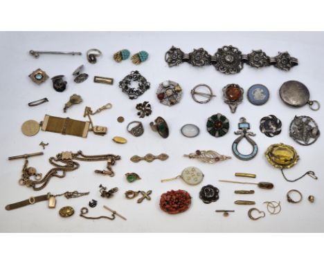 A collection of vintage costume jewellery, to include; a red coral brooch, a gilt metal watch chain, various other gilt, whit