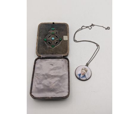 Two collectables to include silver national society of art masters' medal set with a turquoise and green coloured stones alon
