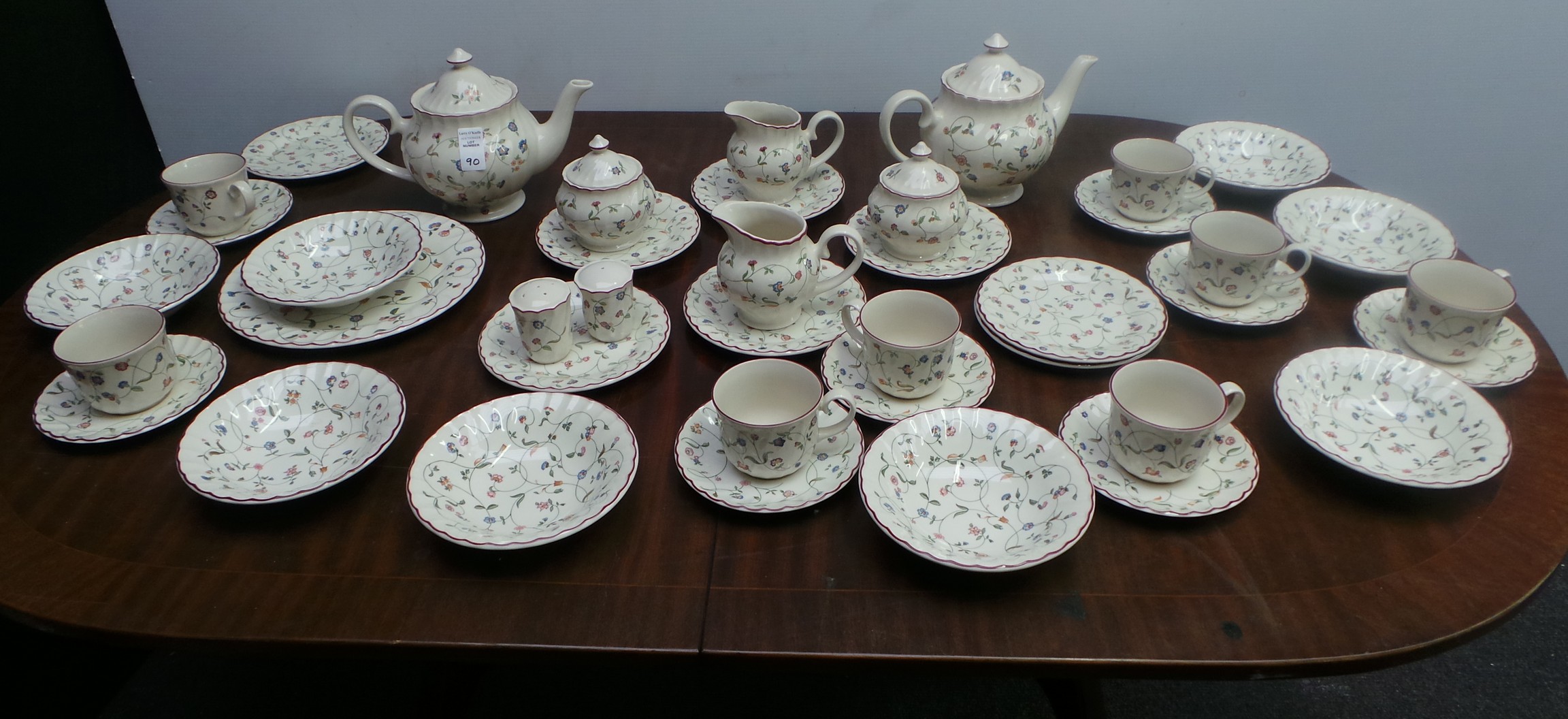 Dinner service/Tea set Staffordshire tableware Oakwood