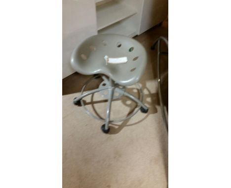 Tractor seat style swivel stool on castors. Grey colour, adjustable height.