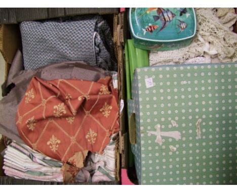 Vintage fabric and lace: together with a boxed ladies hat, knitting needles etc (2 trays). 