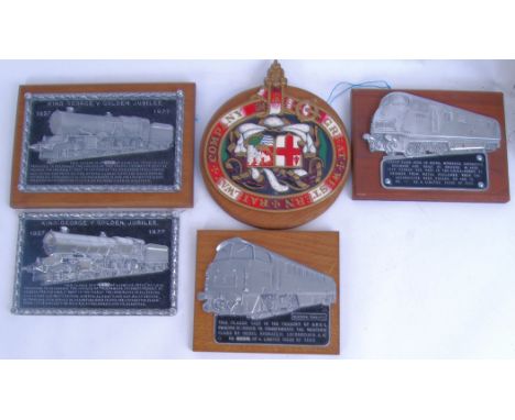 A collection of 4x GWR Great Western Railway commemorative limited edition plaques. Along with a GWR emblem plaque.  POSTAGE: