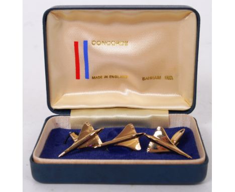 A pair of original 1970's Concorde gents gold plated cufflink and stud brooch set. Within the original box. Each cufflink dep