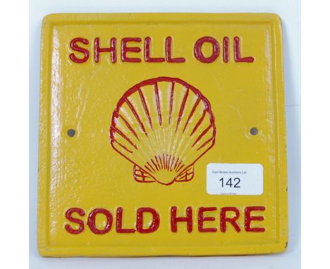 A vintage style, 20th century Shell Oil wall sign with the Shell logo present in the middle. 7cm long.  POSTAGE: Worldwide po