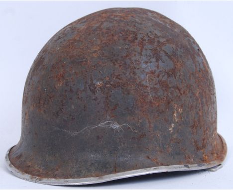 An orignal Second World War WWII Paratroopers helmet with silver marks AF. Has dents and has rusted.  POSTAGE: Worldwide post
