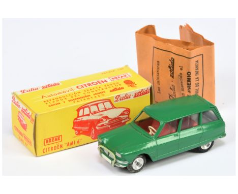 Dalia Solido No.33 Citroen Ami 6 - green body, red interior - Excellent Plus in Excellent box with leaflet.