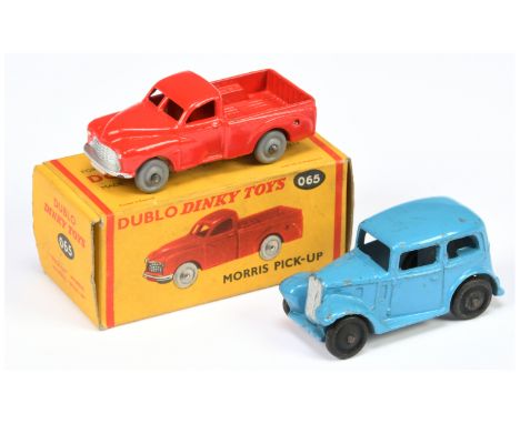 Dinky pair of cars to include 35a Saloon Car mid-blue with silver trim, solid black wheels - Good unboxed; (Dublo Dinky) 065 
