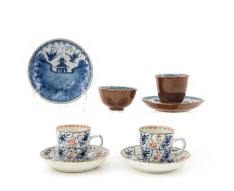 In a variety of decors, including 18th Century, saucers are 13 cm. in diameter, in diverse conditions.