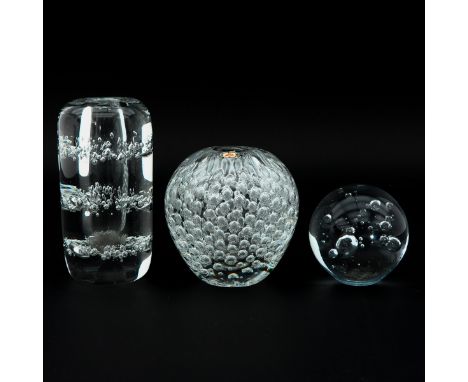 Including 3 hand blown items, tallest item is 18 cm.