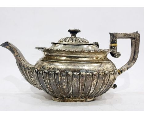 Lave Victorian silver teapot embossed reeded decoration (Maker indistinct, London, 1898)