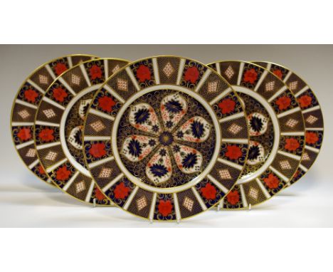 Royal Crown Derby - 1128 Imari, a set of five 26.5cm dinner plates, all seconds (5)