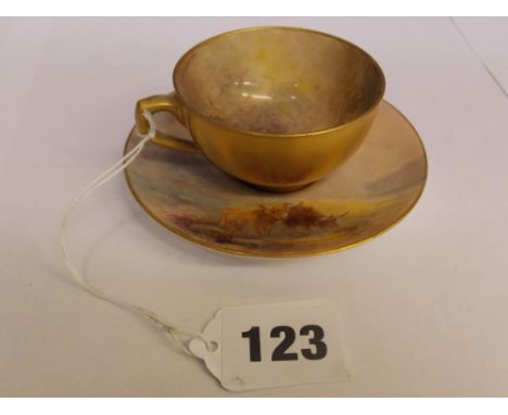 ROYAL WORCESTER CABINET CUP AND SAUCER HANDPAINTED WITH HIGHLAND CATTLE, SIGNED H.STINTON, PUCE MARK TO UNDERSIDE OF CUP, GRE