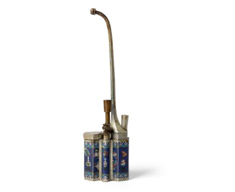 PAKTONG CLOISONNÉ ENAMEL WATER PIPE LATE QING DYNASTY-REPUBLIC PERIOD, 19TH-20TH CENTURY 清末民初 白銅掐絲琺瑯水煙斗 the stylistically sha